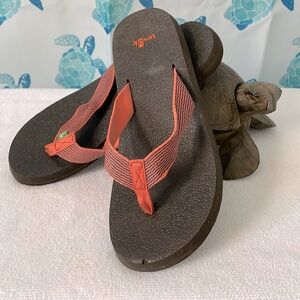 Sanuk Flip Flops